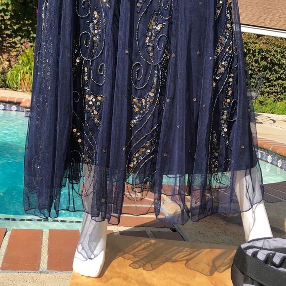 Pisarro Nights Navy & Gold LongSleeve Gown Sz4 - Picture 5 of 8